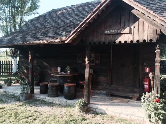 Tradicije Cigoc Hotel Phòng bức ảnh